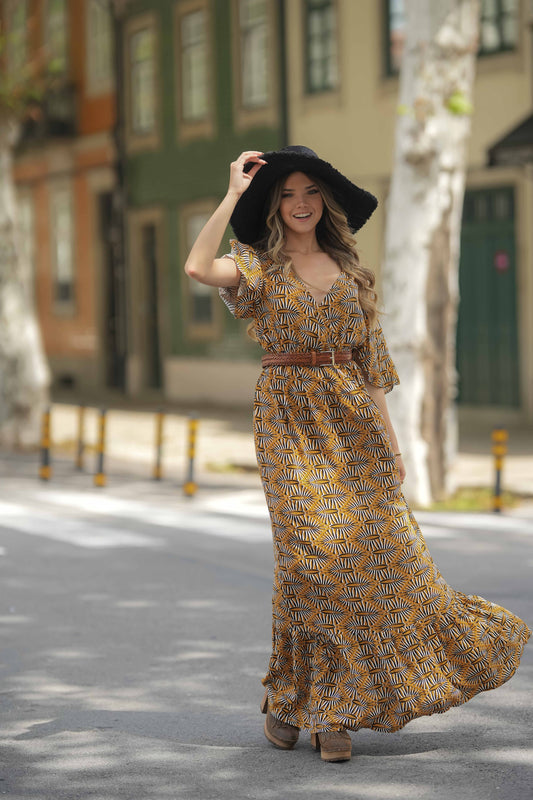 Vestido com manga borboleta