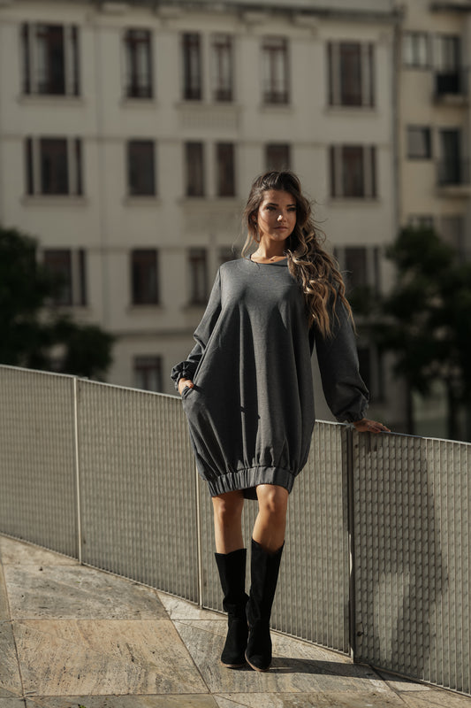 Vestido curto com elástico