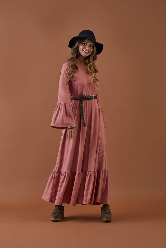 Vestido com folho